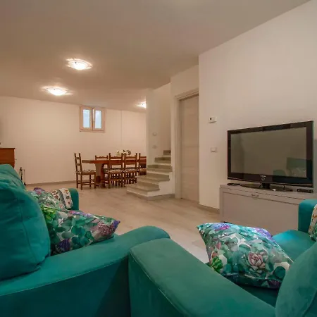 Del Sole By Interhome Holiday home Bientina